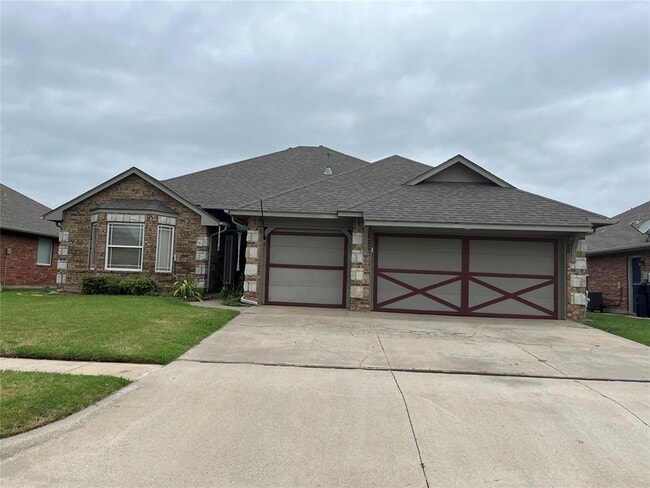 753 Caroline Dr