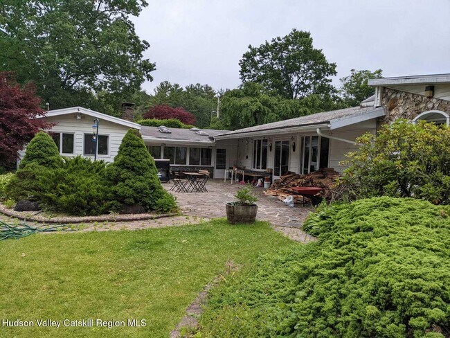 53 Pine St in West Hurley, NY - Building Photo - Building Photo