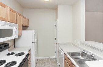 Bayberry Place Apartments in Brownsburg, IN - Foto de edificio - Interior Photo