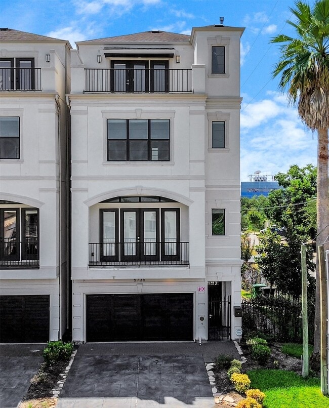 property at 5735 Winsome Ln