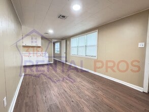406 Kirkland St in Ruston, LA - Building Photo - Building Photo