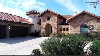 906 Madison Fork Dr in Lakeway, TX - Building Photo