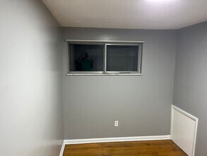 507 Pennsylvania Ave in Irwin, PA - Foto de edificio - Building Photo