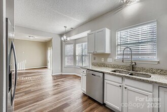 3538 Joel Turner Dr in Charlotte, NC - Building Photo - Building Photo