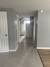 2622 Hanson St in Rockford, IL - Building Photo - Building Photo