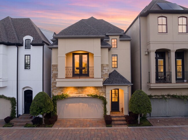 property at 6527 Clarewood Oak Estates Ln