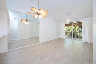 326 Bradstrom Cir, Unit F-202 in Naples, FL - Building Photo - Building Photo