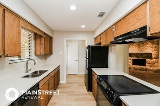 576 Charles Carroll St in Orange Park, FL - Building Photo - Building Photo