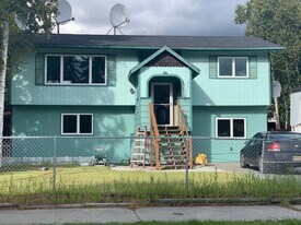 224 Farewell Ave in Fairbanks, AK - Building Photo