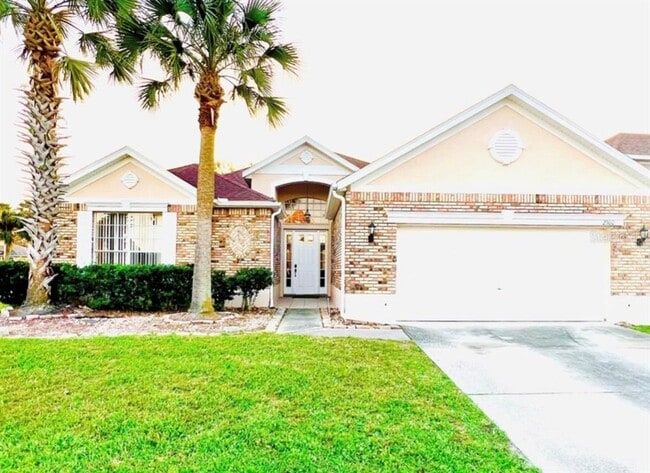 property at 2500 Trapside Ct