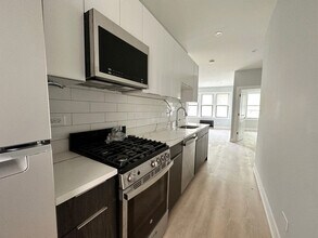 7503 N Eastlake Terrace-Unit -1 in Chicago, IL - Building Photo - Building Photo