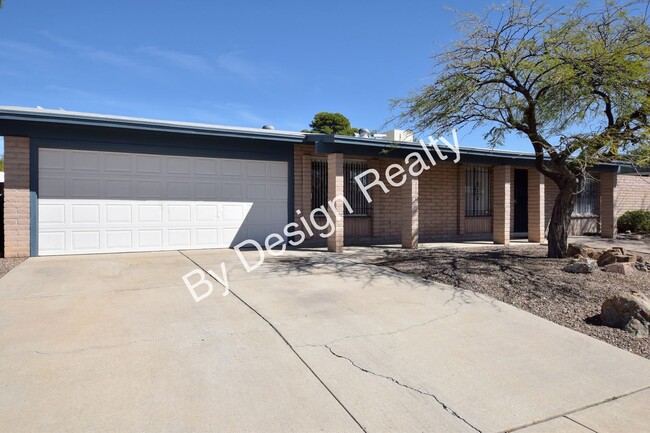 4685 S Almond St in Tucson, AZ - Building Photo - Building Photo