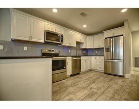1 Carey Cir in Revere, MA - Building Photo - Building Photo