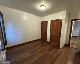 212 Jones Ave in Burlington, NJ - Building Photo - Building Photo