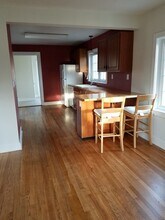 3400 Tower Ln in Bettendorf, IA - Building Photo - Building Photo