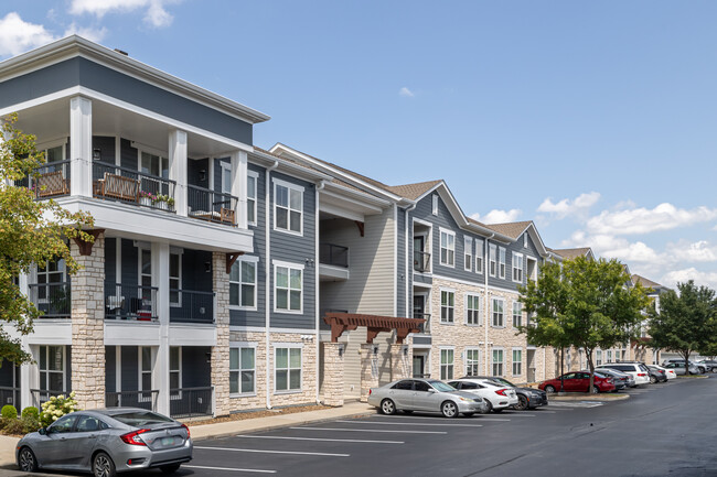 Watermark at Steele Crossing Luxury Apartments in Fayetteville, AR - Foto de edificio - Building Photo