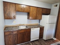 2001 NW Hickory Ln photo'