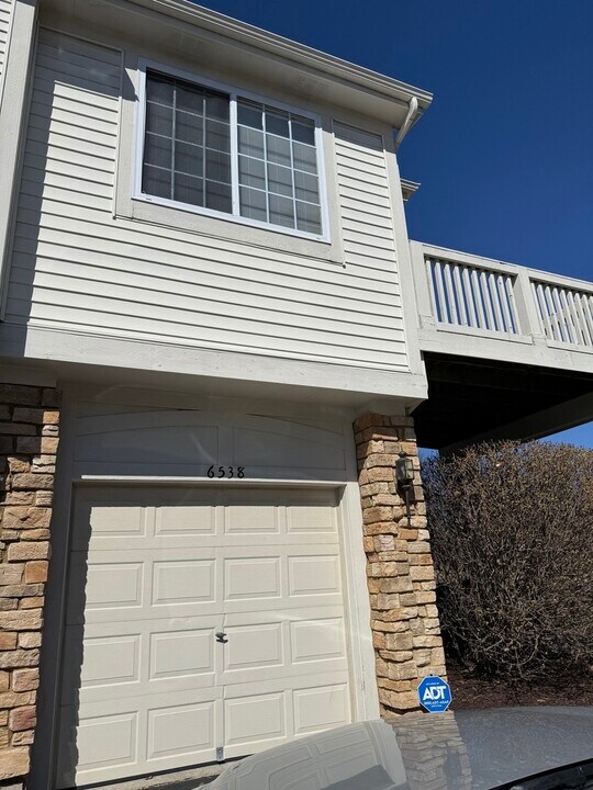 6538 Commonwealth Dr in Loves Park, IL - Building Photo