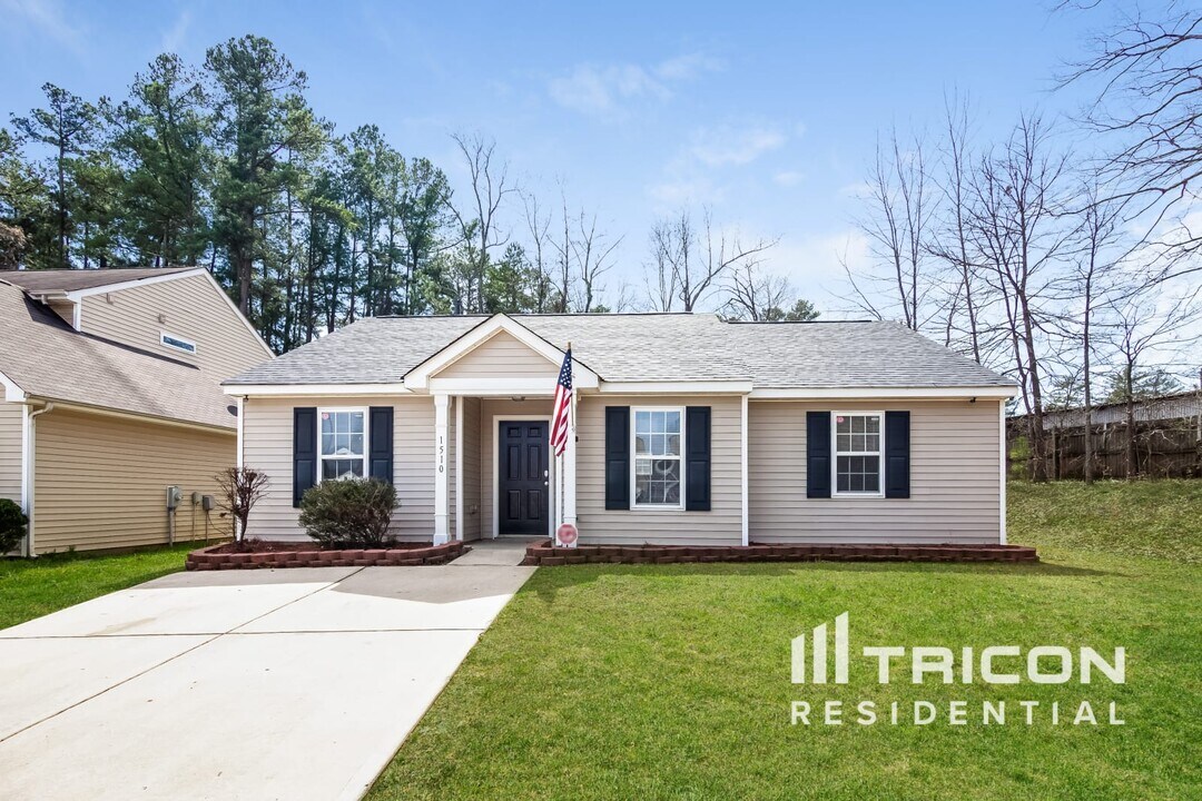 1510 Verese Ct in Charlotte, NC - Building Photo