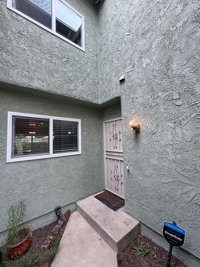 5323 Barrymore Dr in Oxnard, CA - Building Photo - Building Photo