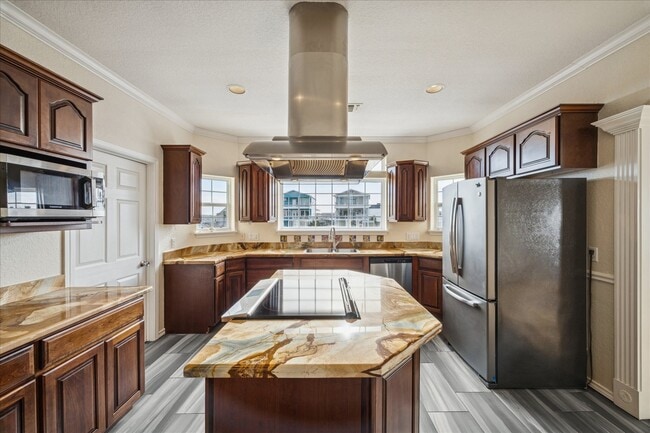 property at 22621 Bay Point Dr