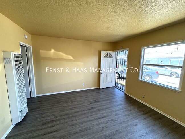 13812 S Avalon Blvd in Los Angeles, CA - Building Photo - Building Photo