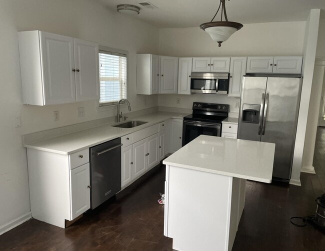1173 Island Pl E in Memphis, TN - Building Photo - Building Photo
