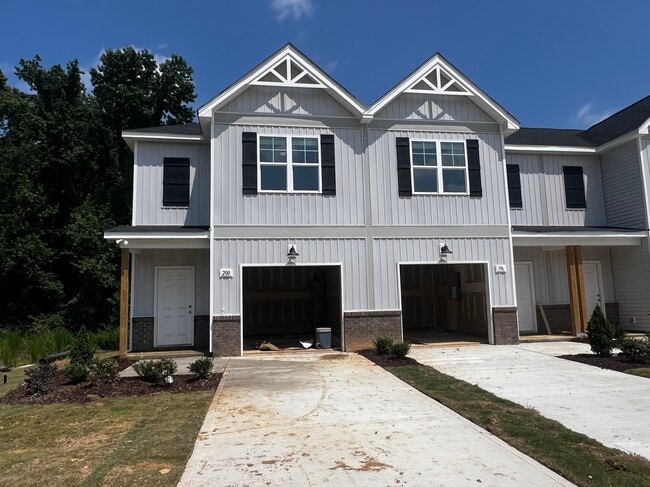 Marin Woods Townhomes in Smithfield, NC - Foto de edificio - Building Photo