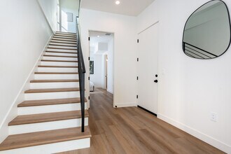 109 N Westlake Ave in Los Angeles, CA - Building Photo - Building Photo