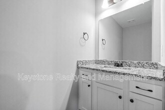 2186 Peachers Mill Rd in Clarksville, TN - Building Photo - Building Photo