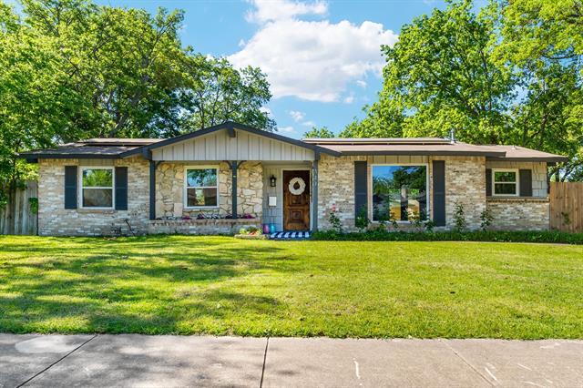 723 Westover Dr in Richardson, TX - Building Photo