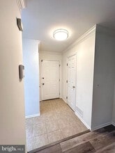7537 Westmore Dr in Springfield, VA - Building Photo - Building Photo