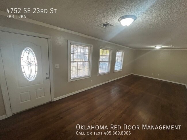 4752 SE 23rd St in Del City, OK - Building Photo - Building Photo