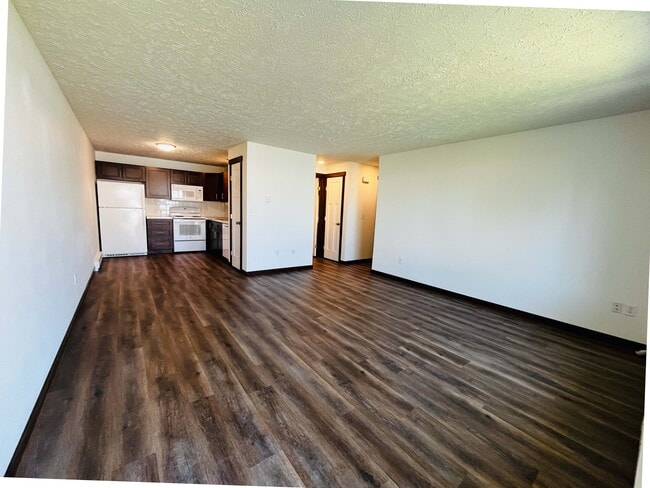 2414 E Francis Ave in Spokane, WA - Building Photo - Building Photo