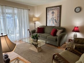 2772 Woodgate Ln in Sarasota, FL - Building Photo - Building Photo