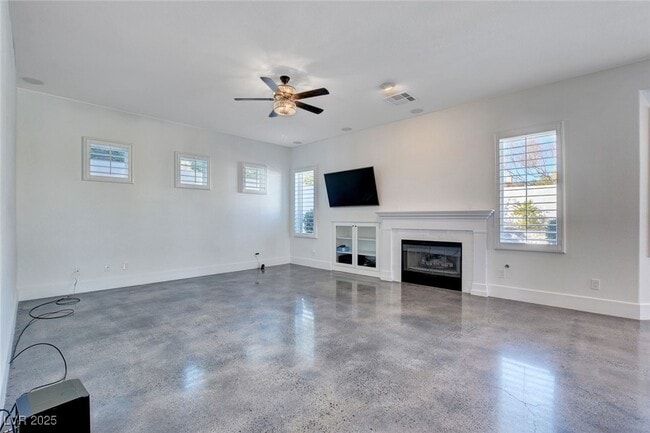 10728 Elm Ridge Ave in Las Vegas, NV - Building Photo - Building Photo