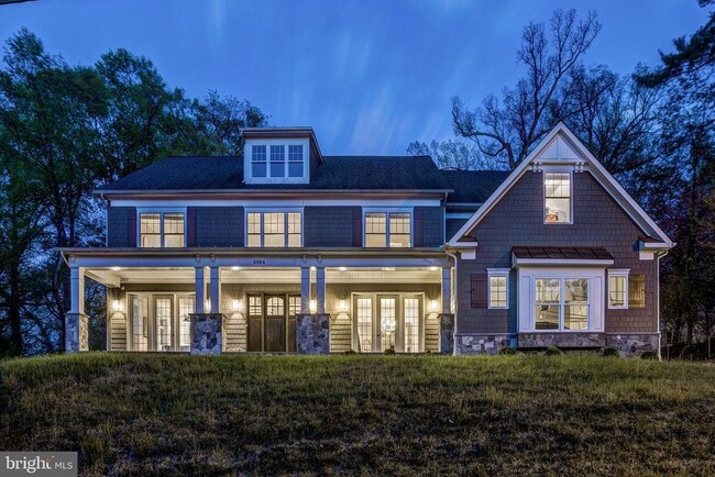 property at 6004 Selvyn Rd