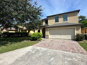 1025 Cypress Pointe Blvd in Davenport, FL - Building Photo - Building Photo