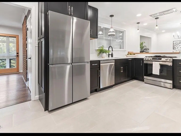 1300 Leclair St in Chapel Hill, NC - Building Photo