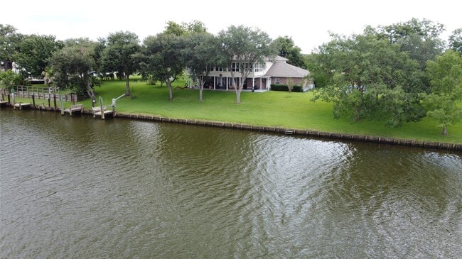 2925 County Rd 519 in Brazoria, TX - Building Photo - Building Photo