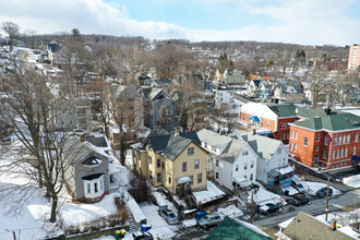 28 Wilson St in Waterbury, CT - Building Photo - Building Photo