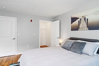 183 Washington Ave in Chelsea, MA - Foto de edificio - Building Photo
