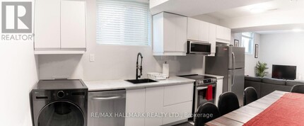 43 Farrell Ave in Toronto, ON - Building Photo - Building Photo