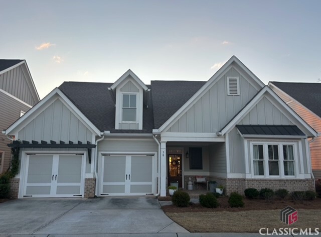 property at 58 Lakewood Pk