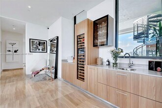 3581 E Glencoe St in Miami, FL - Building Photo - Building Photo