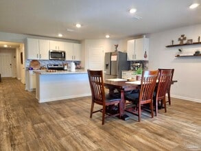 7565 Steeplechase Blvd in Pensacola, FL - Building Photo - Building Photo