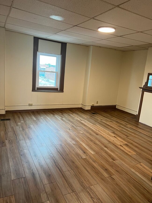 331 Atwood St in Pittsburgh, PA - Building Photo - Building Photo