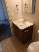 9041 Cedar Lake Rd in Pinckney, MI - Building Photo - Building Photo