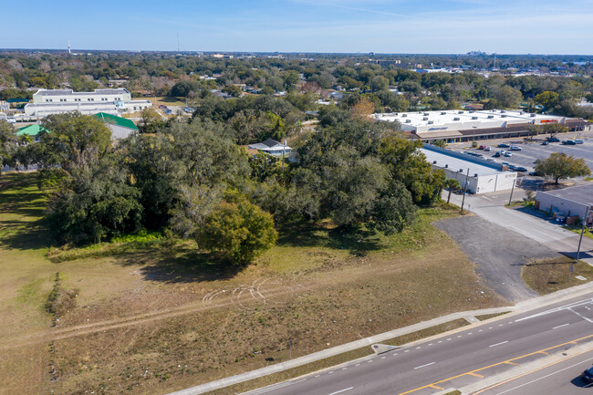 Village View Apartments in Orlando, FL - Building Photo - Building Photo