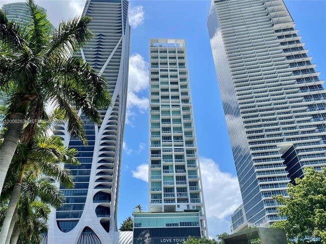 property at 1040 Biscayne Blvd